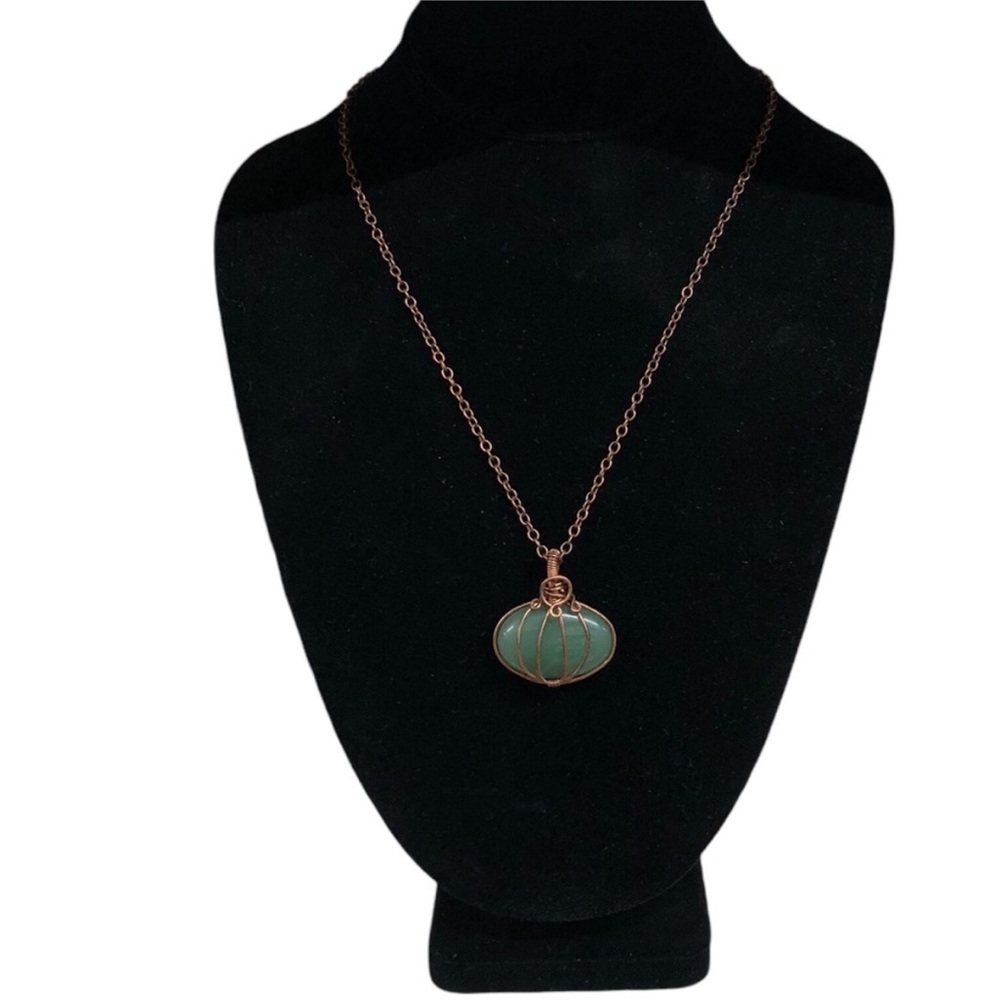 UNBRANDED Copper Wire Wrap GREEN AVENTURINE Stone Pumpkin STATEMENT Necklace